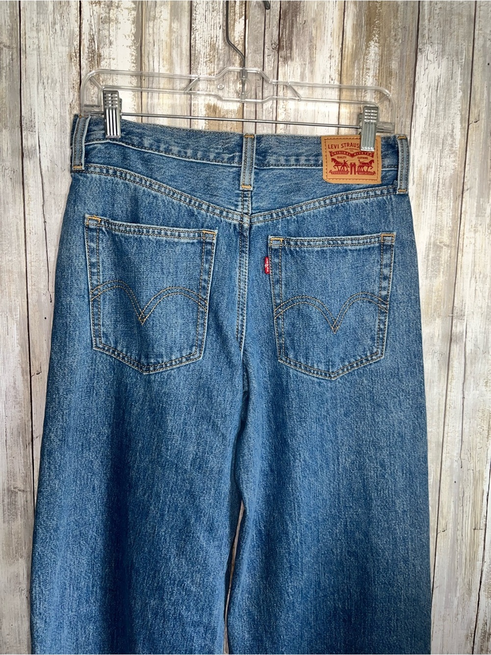 Levi’s 94 Baggy Wide Leg Jeans 26 High Rise Vintage Wash 100% Cotton - Picture 7 of 7